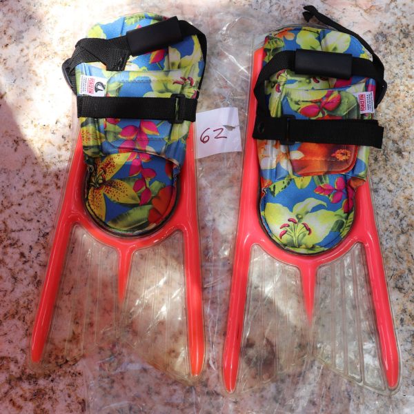 Flipper Slippers! Fab Force Fin - Image 3